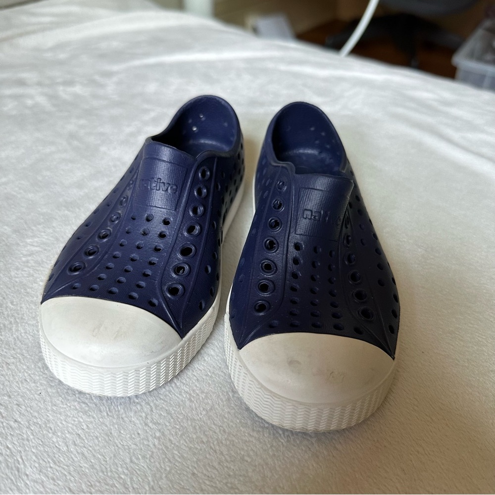 Native Shoes C9